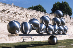 5_Brigitte-NaHoN_Equilibrium_collection-french-ministry-of-justice-avignon_2000